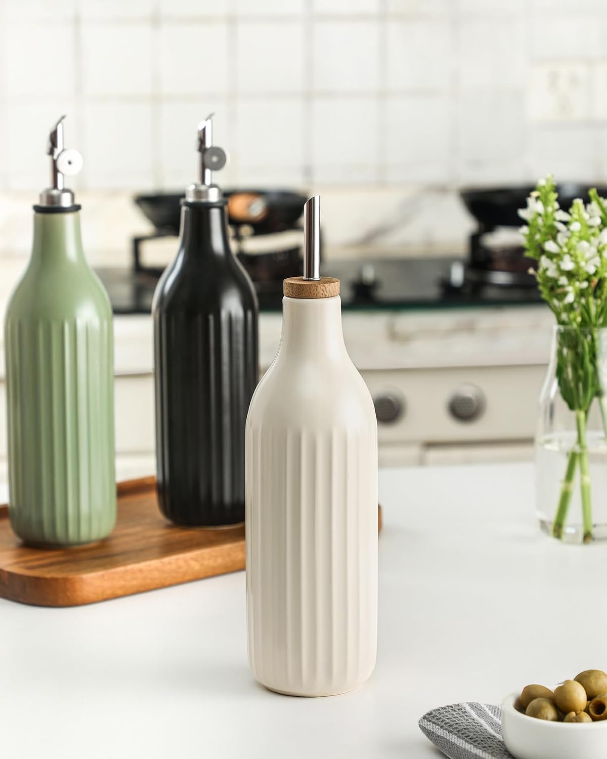 FUN ELEMENTS Olive Oil Dispenser Bottle, 19 oz Oil Dispenser for Kitchen and Vinegar Dispenser Bottle, Suitable for Vinegar, Coffee Syrups & Other Liquids, Off White