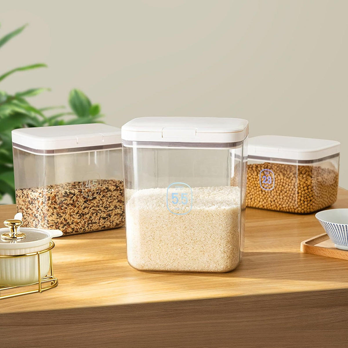 Airtight Rice Storage Bin Flour Storage Container 10 Lbs/5.81Qt, Clear Food Container with Measuring Cup Airtight Lid for Kitchen Pantry Organization and Storage