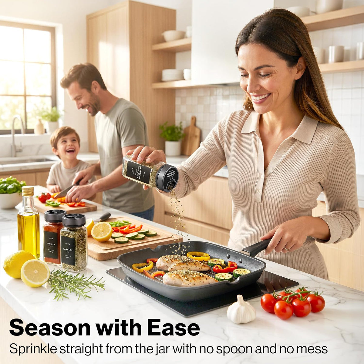 EDELHAUS Glass Spice Jars with Label, Space Gray Sprinkle Lids (24 x 4oz)